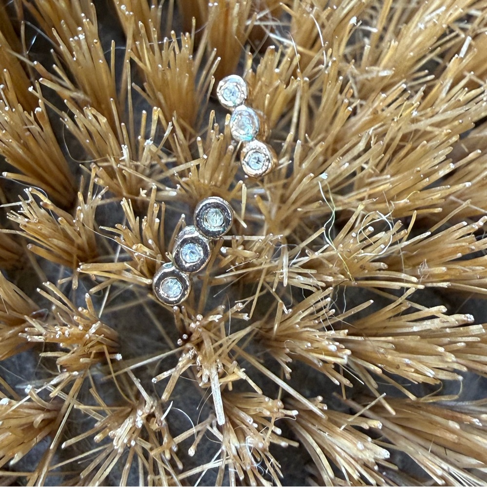 Tiny Gold Tone Bar Crystal/Rhinestone Earrings